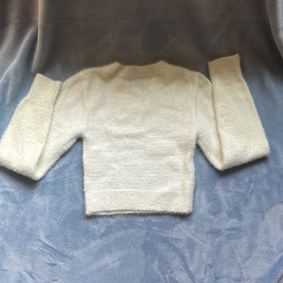 Urban Outfitters Fuzzy Cropped Sweater EUC xs - Picture 2 of 2